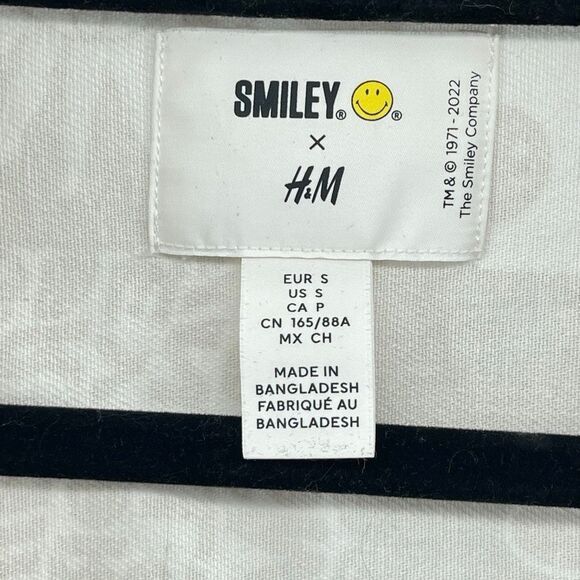 Smiley x H&M Unisex Oversized Tan Beige Graphic Denim Jacket Size Small - Picture 7 of 14